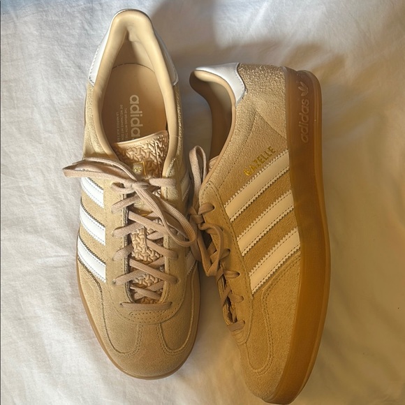 adidas Gazelle Indoor Women's Shoes - Tan and White - Picture 2 of 2